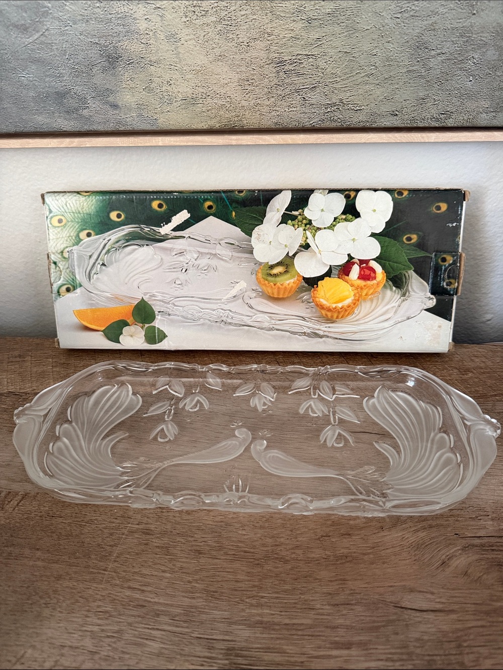 Mikasa Crystal Decorative Glass Canapé Platter in Clear